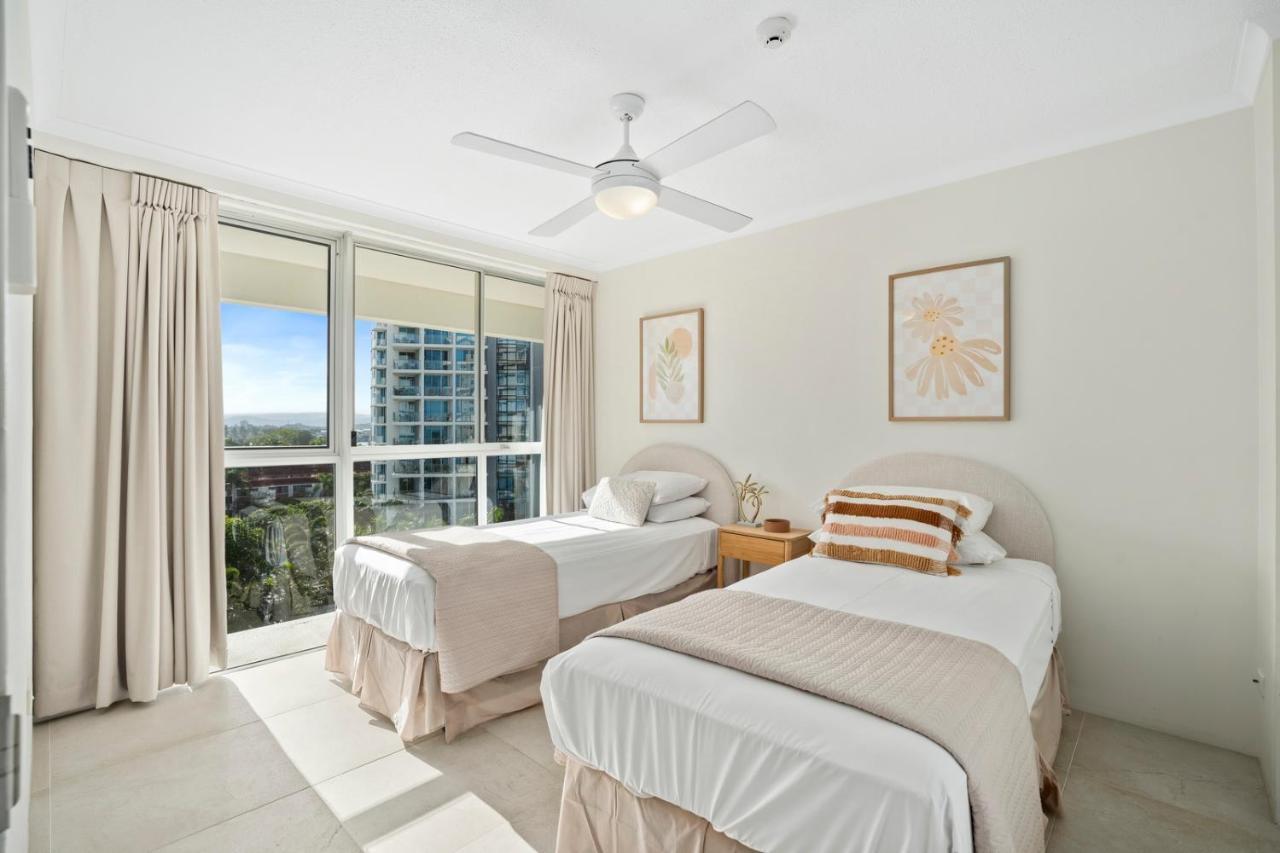 Baronnet Apartments Gold Coast Eksteriør bilde