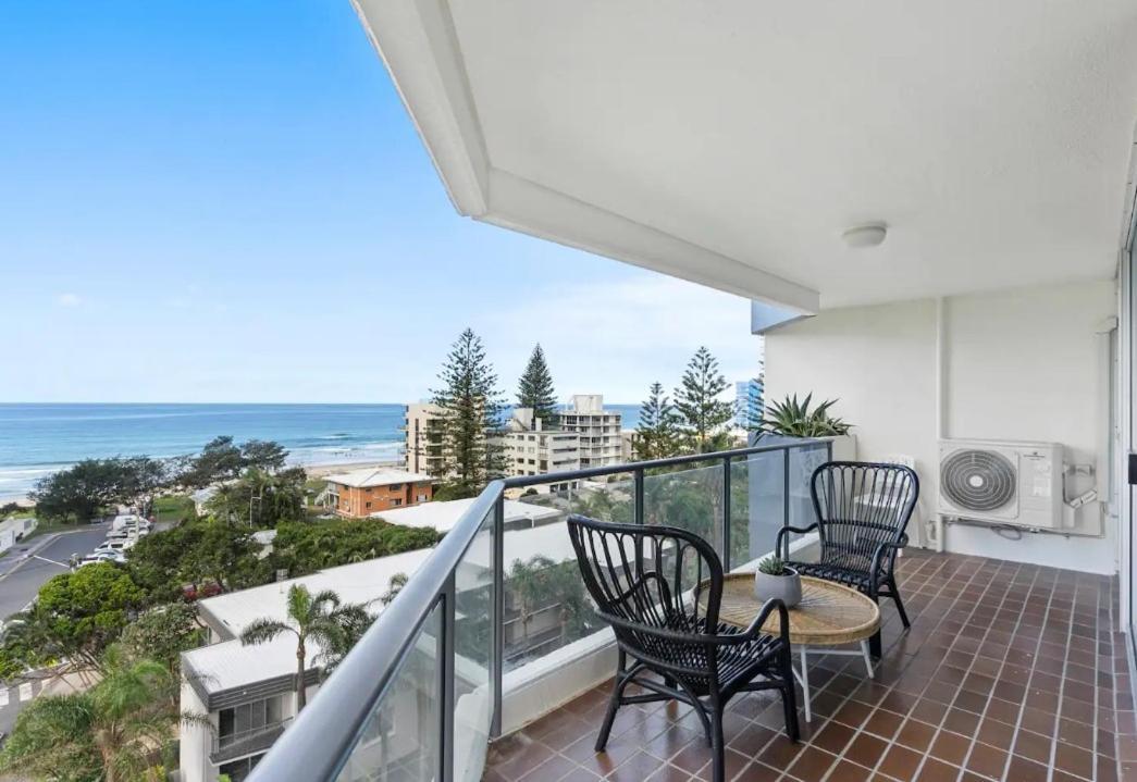 Baronnet Apartments Gold Coast Eksteriør bilde