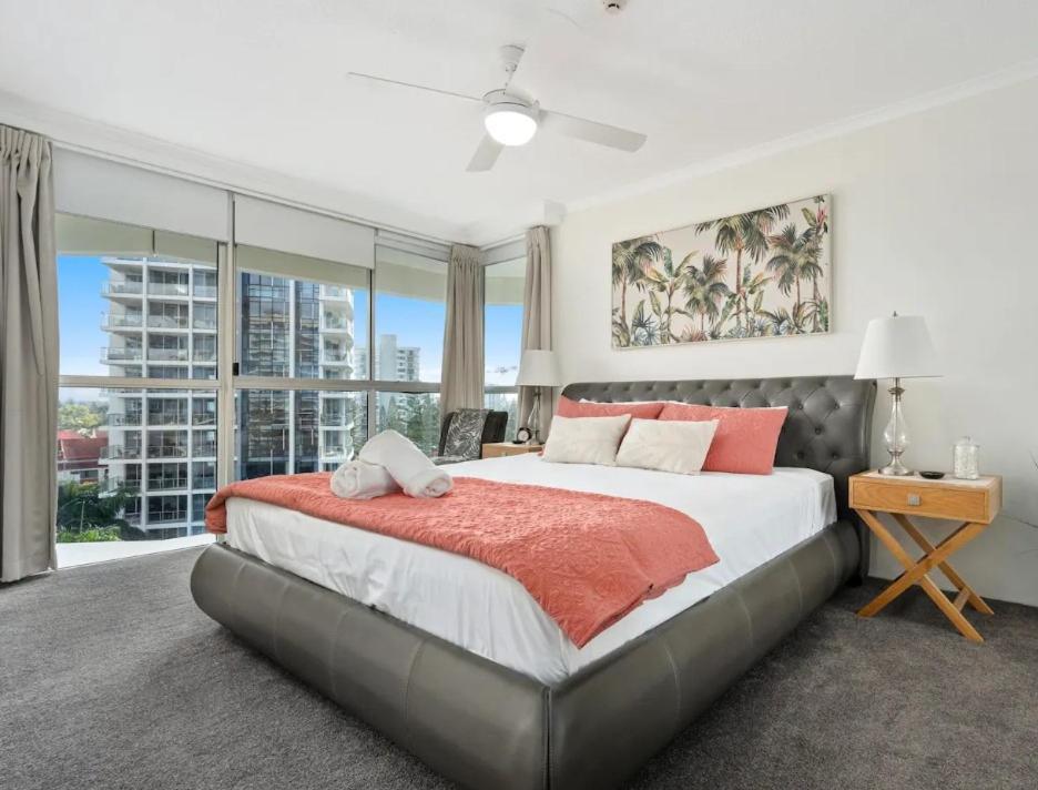 Baronnet Apartments Gold Coast Eksteriør bilde