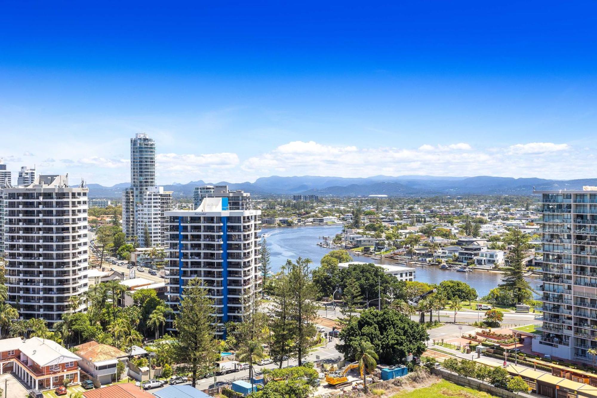 Baronnet Apartments Gold Coast Eksteriør bilde