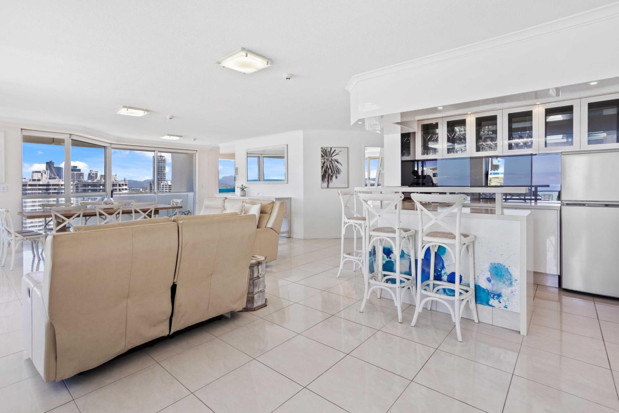 Baronnet Apartments Gold Coast Eksteriør bilde